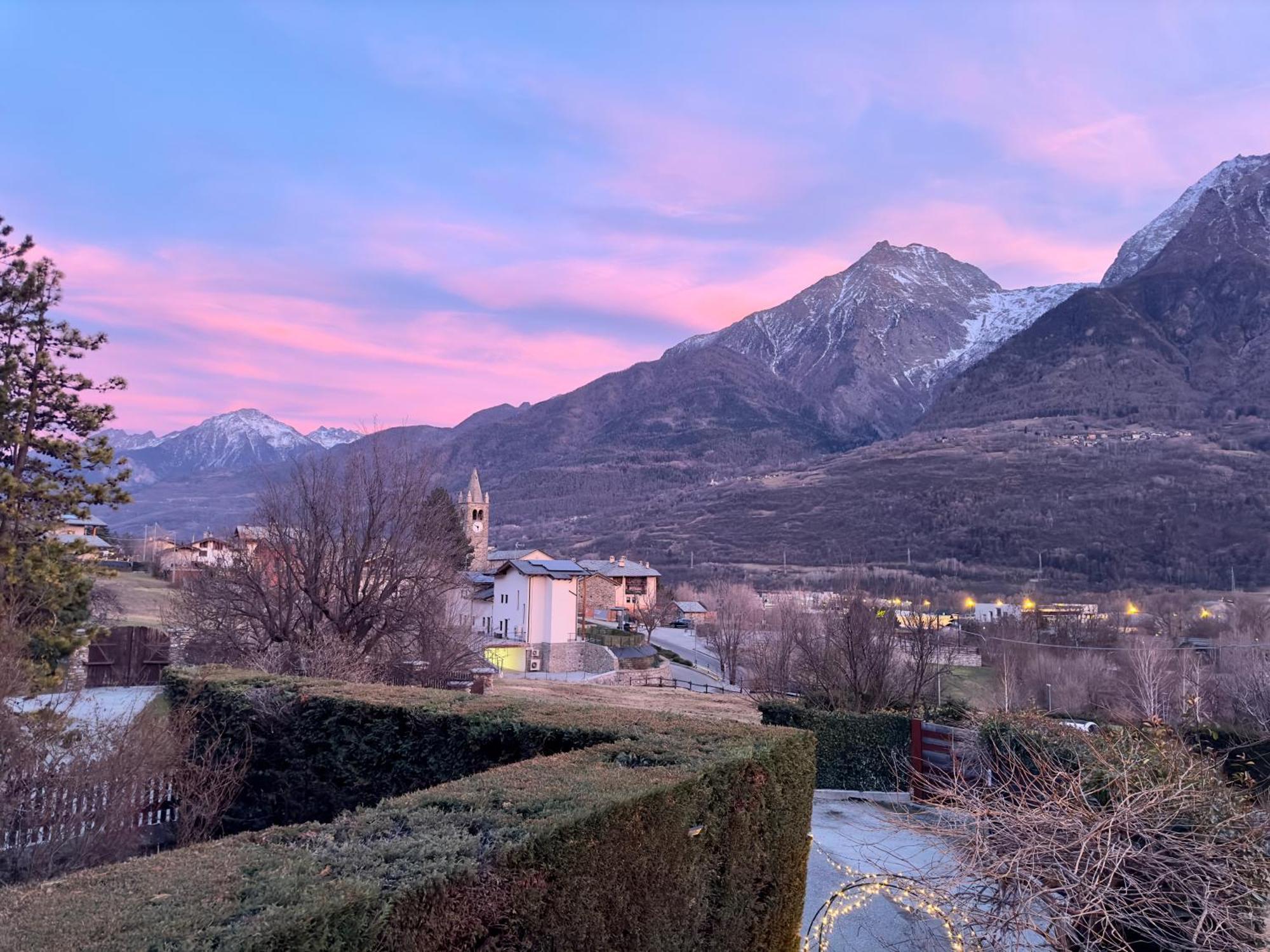 Quart De Lune - Boutique B&B Aosta Zewnętrze zdjęcie